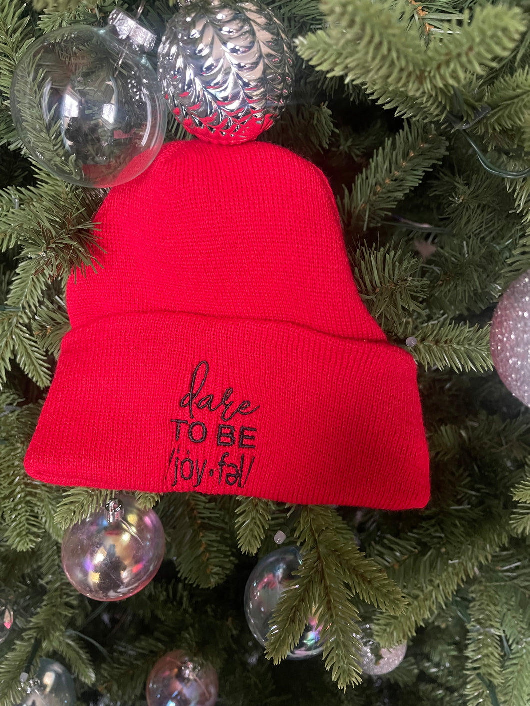 Dare To Be /Joy'fel/ satin lined beanie